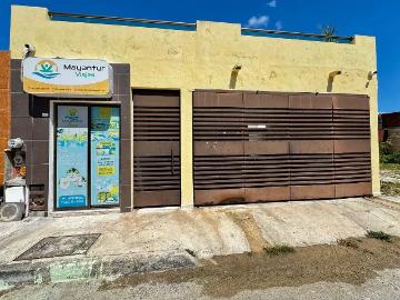 CASA EN VENTA CON LOCAL COMERCIAL EN LOS HÉROES, MÉRIDA