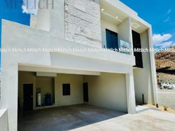 CASA EN VENTA CON RECÁMARA EN PLANTA BAJA FRACC. CUMBRES DE DOMINIO $6,900,000.00