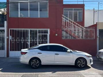 CASA EN VENTA CON RECAMARAS EN PB RESIDENCIAL DEL VALLE AL PONIENTE DE AGS
