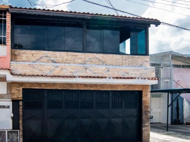 Casa en Venta Conjunto Londres