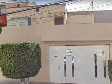 Casa en Venta / Constitución 1917
