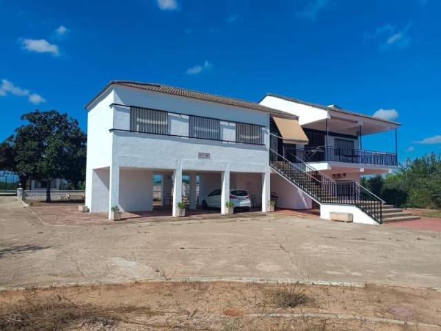 Casa en venta Corbera