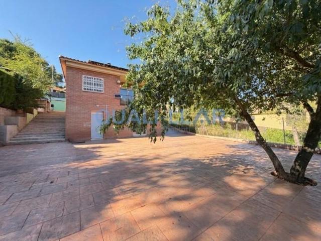 Casa en venta Corbera de Llobregat