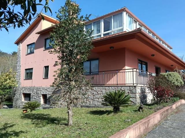 Casa en venta Cotobade