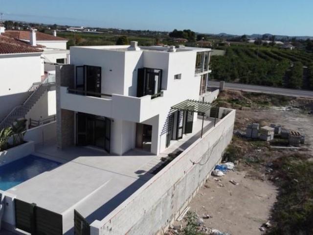 Casa en venta Daya Nueva