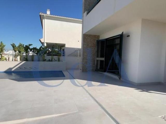 Casa en venta Daya Nueva