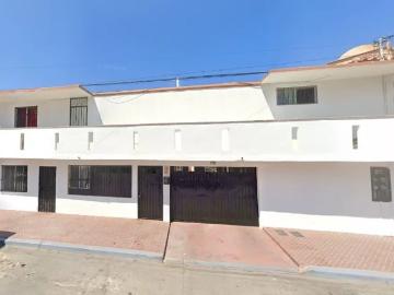 !Casa En Venta De Adjudicación Bancaria Ubicada En Atenas Playas de Tijuana, Costa Azul!