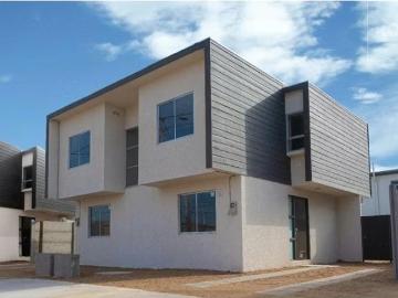 Casa en venta de dos pisos costanera de la serena. 3 Dormitorios por 2600.00 en La Serena