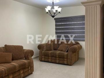 Casa en venta de dos plantas en Fraccionamiento Perisur de Hermosillo, Sonora