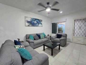 CASA EN VENTA DE UN PISO EN MERIDA YUCATAN