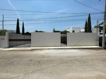 CASA EN VENTA DE UN PISO EN MÉRIDA YUCATÁN EN LAS MARGARITAS CHOLUL