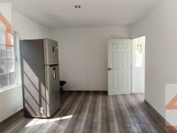Casa en venta de un piso y amplio patio para reuniones familiares