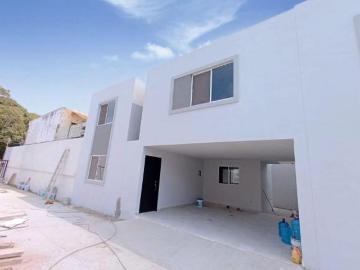 Casa en VENTA de 160 m2 de 3 recámaras Col. Latinoamericana Zona Norte Tampico Curva Texas Aeropuert