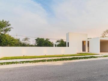 Casa en venta de 1 piso C 1109, en RESIDENCIAL DZIDZILHA, en Mérida Yuc