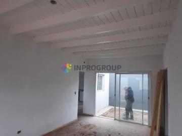 Casa en venta de 2 dormitorios c/ cochera en Luzuriaga