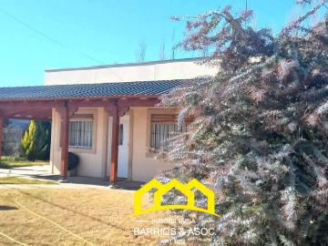 Casa en venta de 2 dormitorios c/ cochera en San Rafael