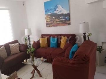 CASA EN VENTA DE 2 PISOS AL NORTE EN POZO BRAVO