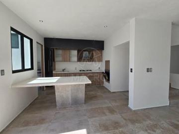 CASA EN VENTA DE 300 M2 EN ALTOS DE OAXTEPEC