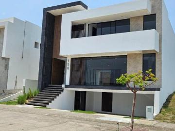 Casa en venta de 3 habitaciones y sótano en Fraccionamiento Punta Tiburón, Veracruz