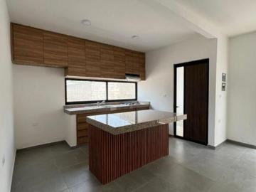 Casa en venta de 3 recamaras en privada en Villahermosa