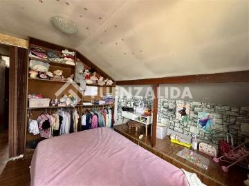 Casa en venta de 4 dorm. En Macul | 4 Dormitorios por 195000. 00 en Macul