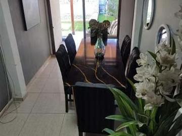 Casa en venta de 4 dorm, picsina a pasos de metroblanqueado | 4 dormitorios por 185000. 00 en Lo Prado