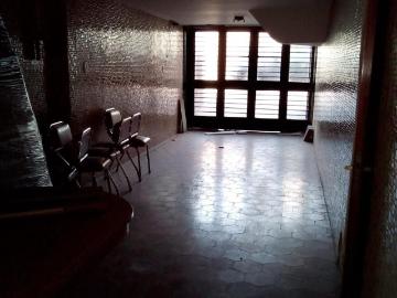 Casa en venta de 4 dormitorios c/ cochera en Guaymallén