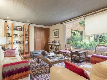 Casa en venta de 6D/4B en Golf de Manquehue Santiago College | 6 Dormitorios por 28500.00 en Lo Barnechea