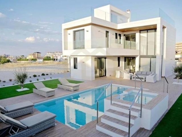 Casa en venta Dehesa de campoamor