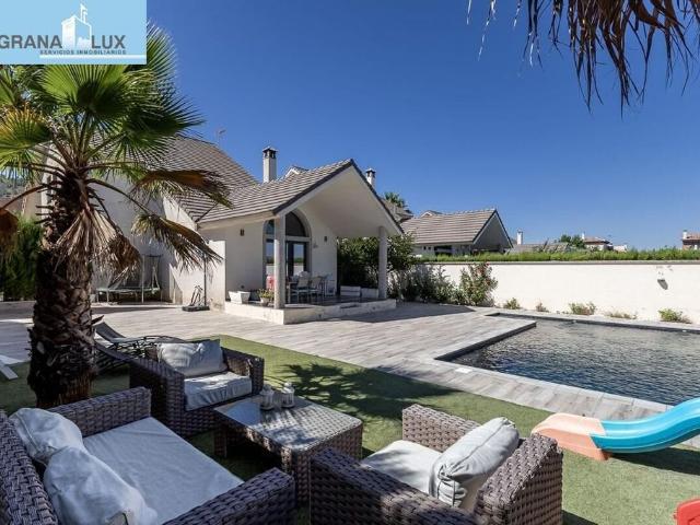 Casa en venta Dílar, España