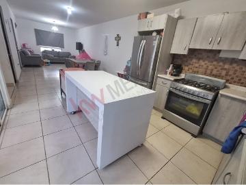 Casa en Venta dos plantas fracc Maravillas