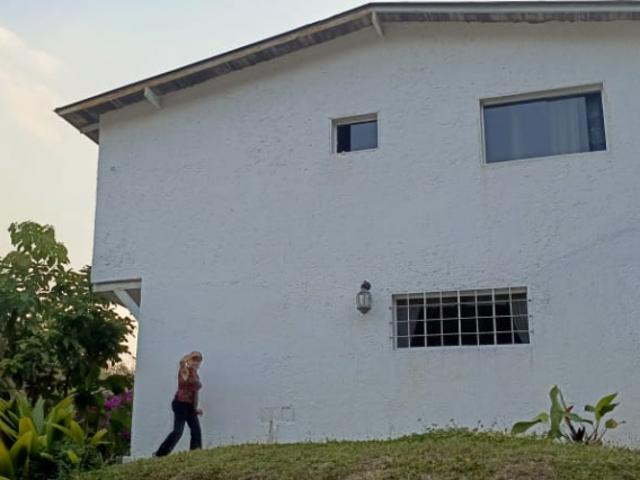 Casa en Venta El Hatillo Sector El Otro Lado RH