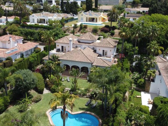 Casa en venta El Paraíso, Andalucía
