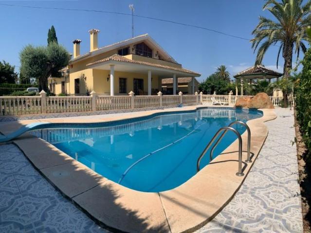 Casa en venta Elche