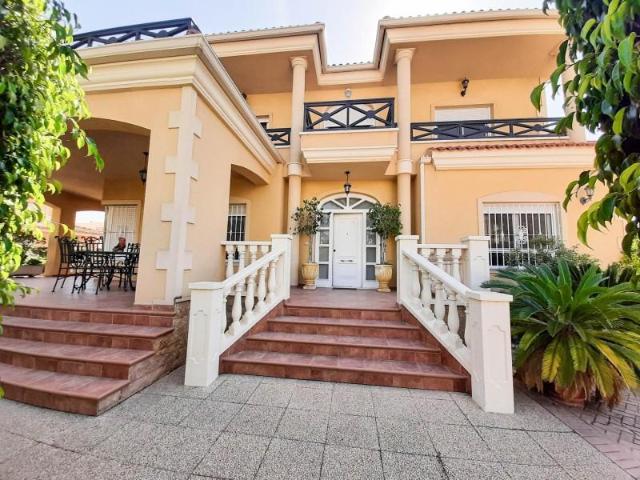 Casa en venta Elche