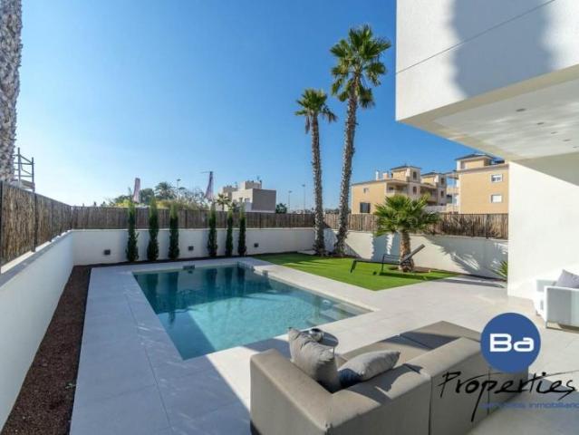 Casa en venta Elche