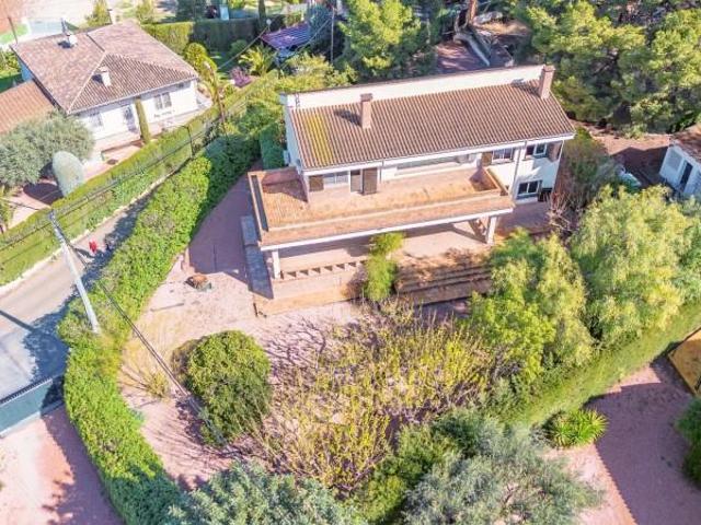 Casa en venta Elda