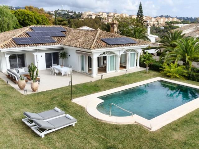 Casa en venta Elviria
