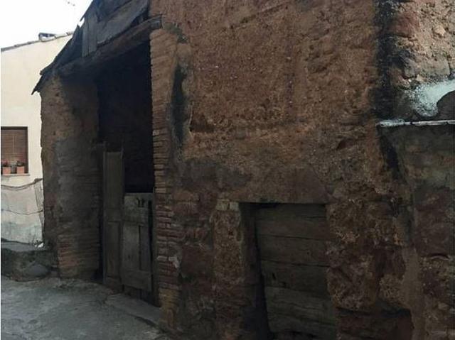 Casa en venta en Mura, de 318 m² 1 habitación por 80.000