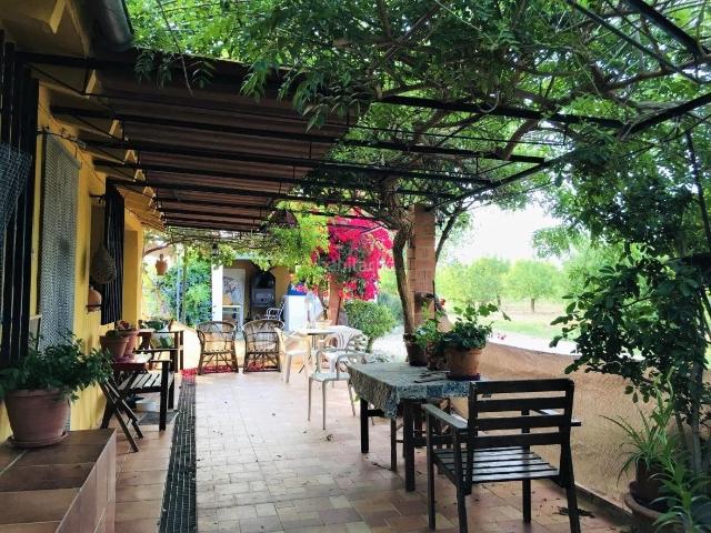 Casa en venta en Murcia, Valladolises y Lo Jurado. Espectacular Casa de Campo con Finca de 5 Hectáreas entre Corvera y Valladolises. Casas.
