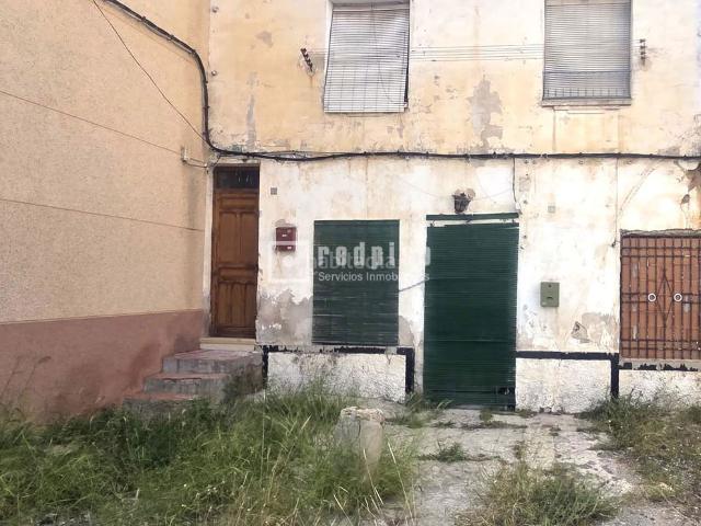 Casa en venta en Murcia, El Puntal. Oportunidad para Inversores Vivienda para Rehabilitación Integral en Zona de Expansión. Casas.