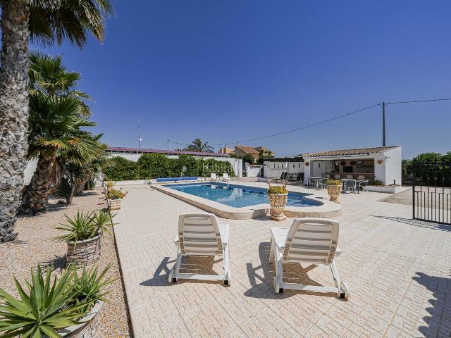 Casa en venta en Murcia, Gea y Truyols. REF DH257Vivienda de 350 msup2 construidos sobre parcela de 20.483 msup2, con 4 dormitorios, 4 bantildeos, piscina privada y espac. Casas.