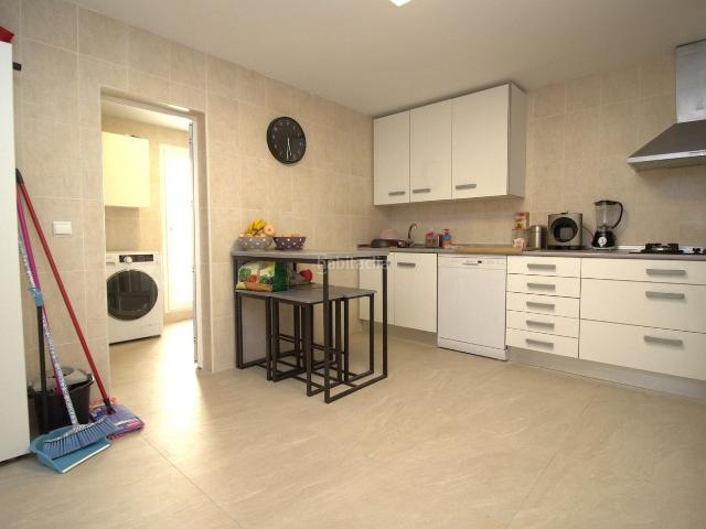 Casa en venta en Murcia, Gea y Truyols. VILLA REFORMADA con PISCINA PRIVADA, 3 DORMITORIOS en una PARCELA de 689 msup2 en GEA Y TRUYOLSVIVIENDA REF DH312REFORMADA3 DORMIT. Casas.