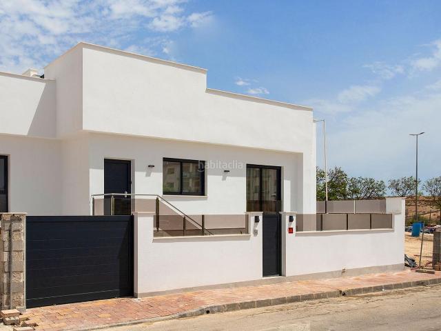 Casa en venta en Murcia, Sucina. Villas adosadas de nueva construccioacuten en Sucina uacuteltima unidad totalmente equipada y lista para entrar a vivirOportunidad. Casas.