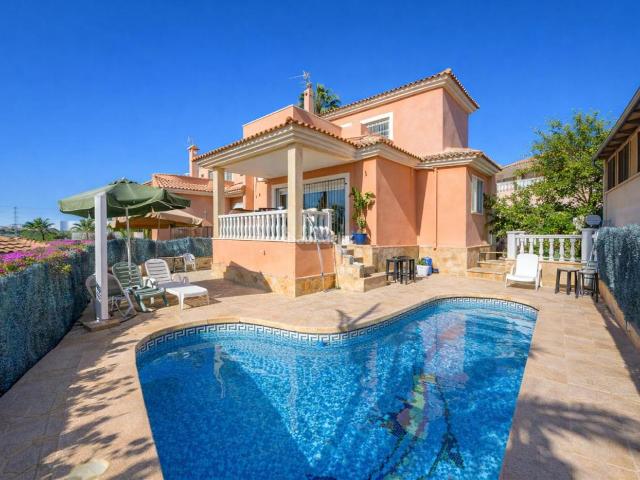Casa en venta en Mutxamel, Bonalba Cotoveta. Casas.
