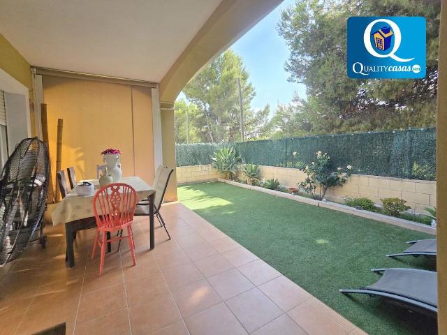 Casa en venta en Mutxamel, Bonalba Cotoveta. Bungalow en venta en Bonalba, 3 dormitorios. Casas.