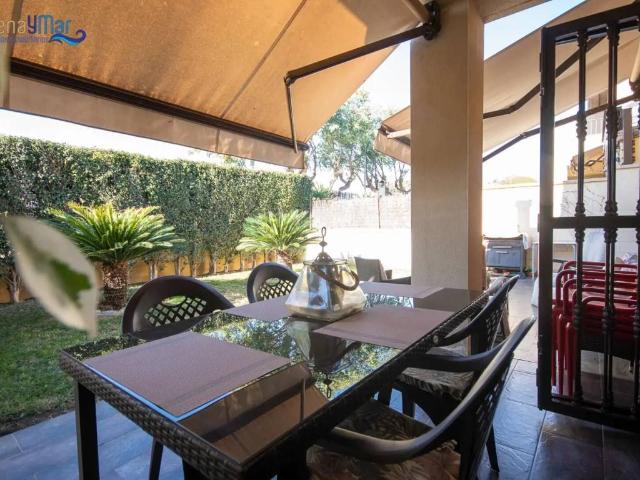 Casa en Venta en Alicante Alacant
