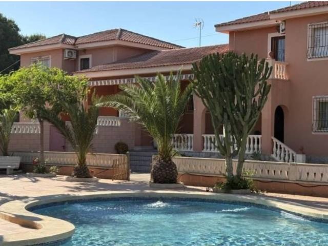 Casa en Venta en Mutxamel