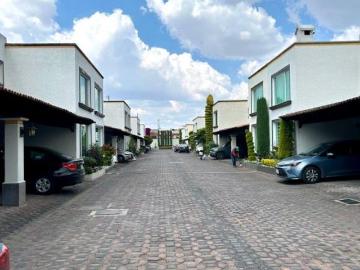 CASA EN VENTA EN METEPEC. QUINTA LAS AZALEAS