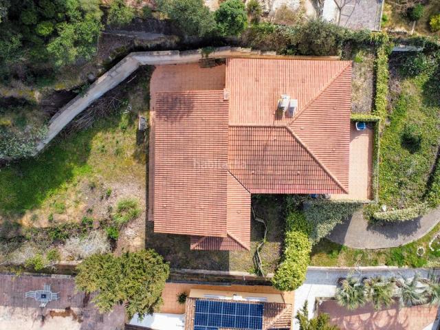 Casa en venta en Maçanet de la Selva, Montbarbat. CASA DE 3 HABITACIONES CON BUENA VISTA A LA MONTAÑA EN MONTBARBAT. Casas Maçanet de la.